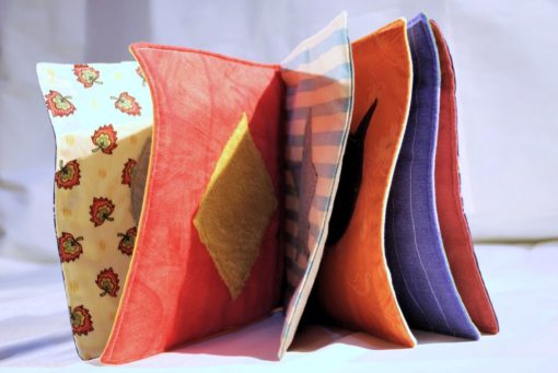 Livre en tissu – Image 4